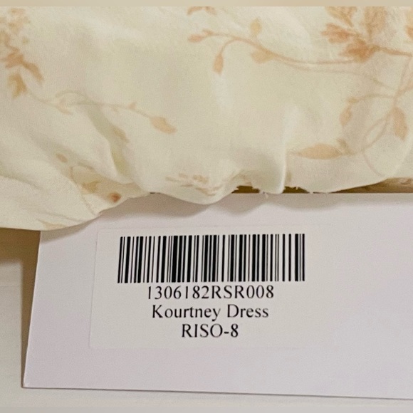 NWT Blush💕Ivory Reformation Kourtney Dress in RISO Stunning Print and Details - Picture 10 of 13